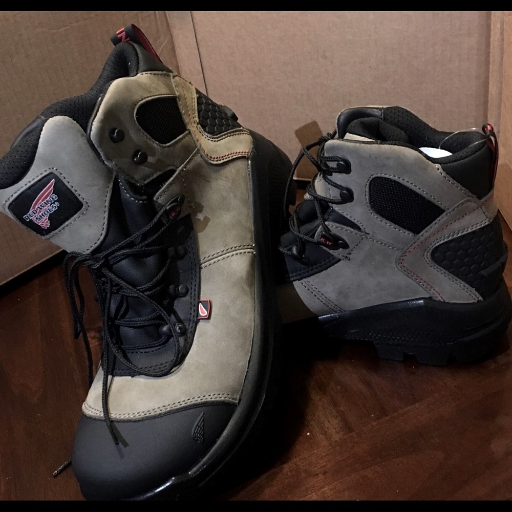 Red Wing CRV 8 Safety Toe Work Boots